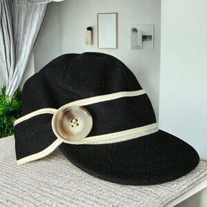 NWT STORMY KROMER ( 6 3/4 ) Women's Wool Large Button Up Black/Creme Cap